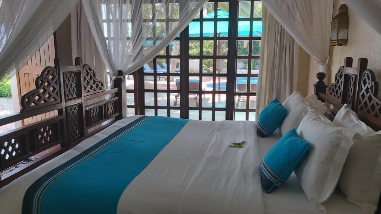 Asha Boutique Hotel Diani Beach Exterior photo