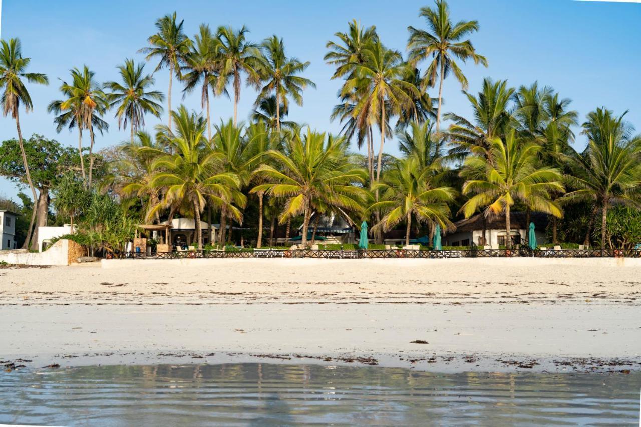 Asha Boutique Hotel Diani Beach Exterior photo