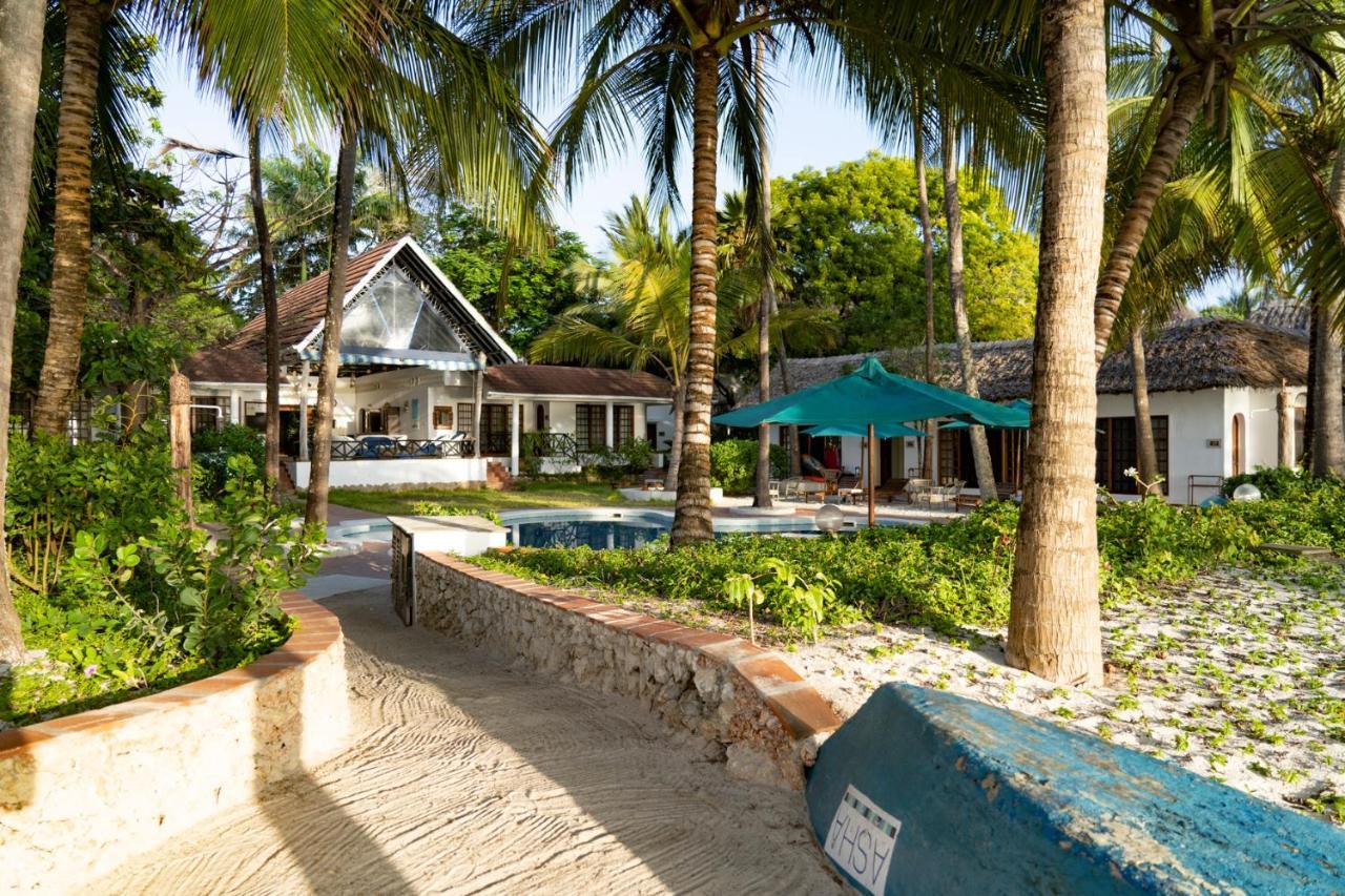 Asha Boutique Hotel Diani Beach Exterior photo