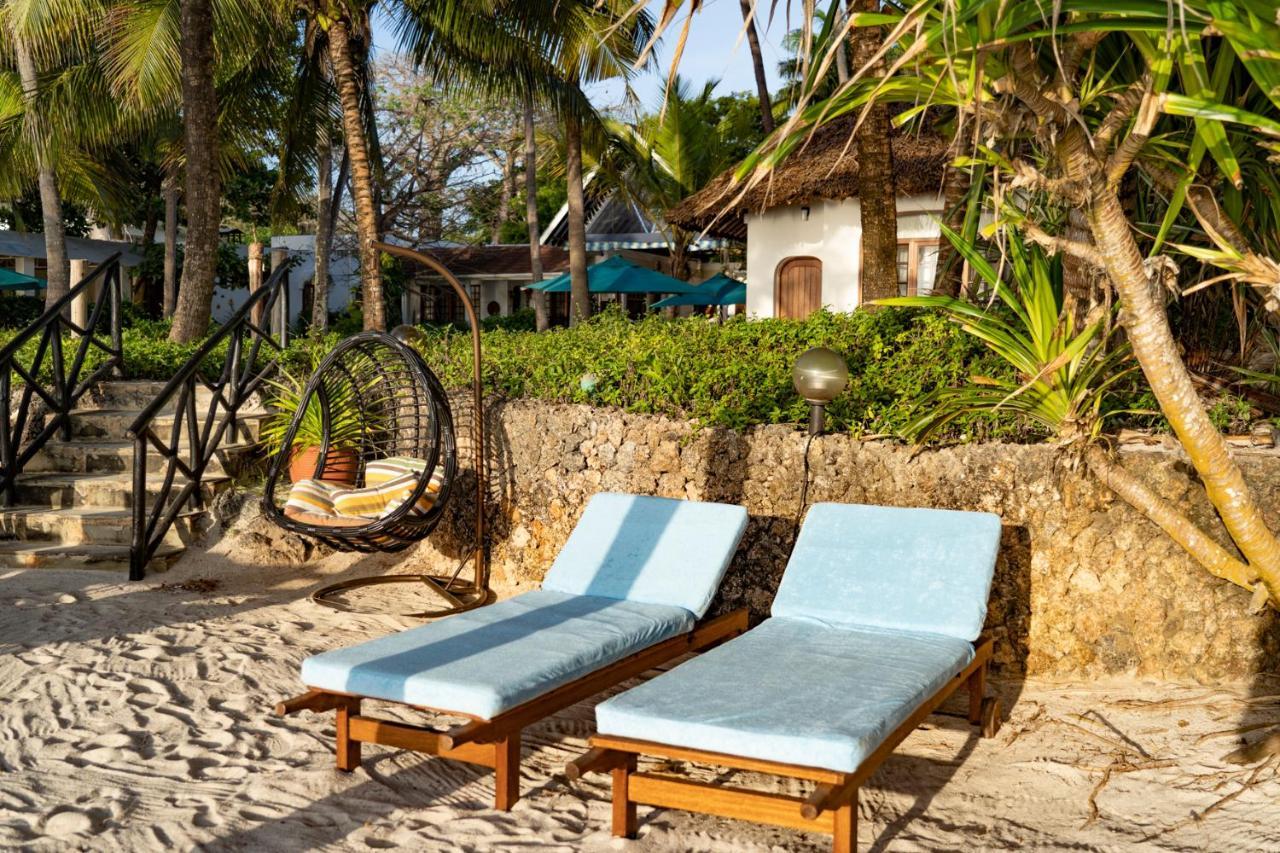 Asha Boutique Hotel Diani Beach Exterior photo