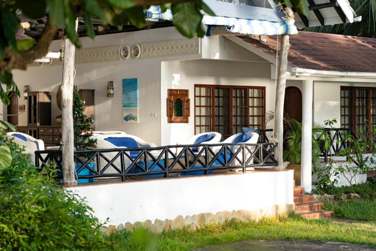 Asha Boutique Hotel Diani Beach Exterior photo